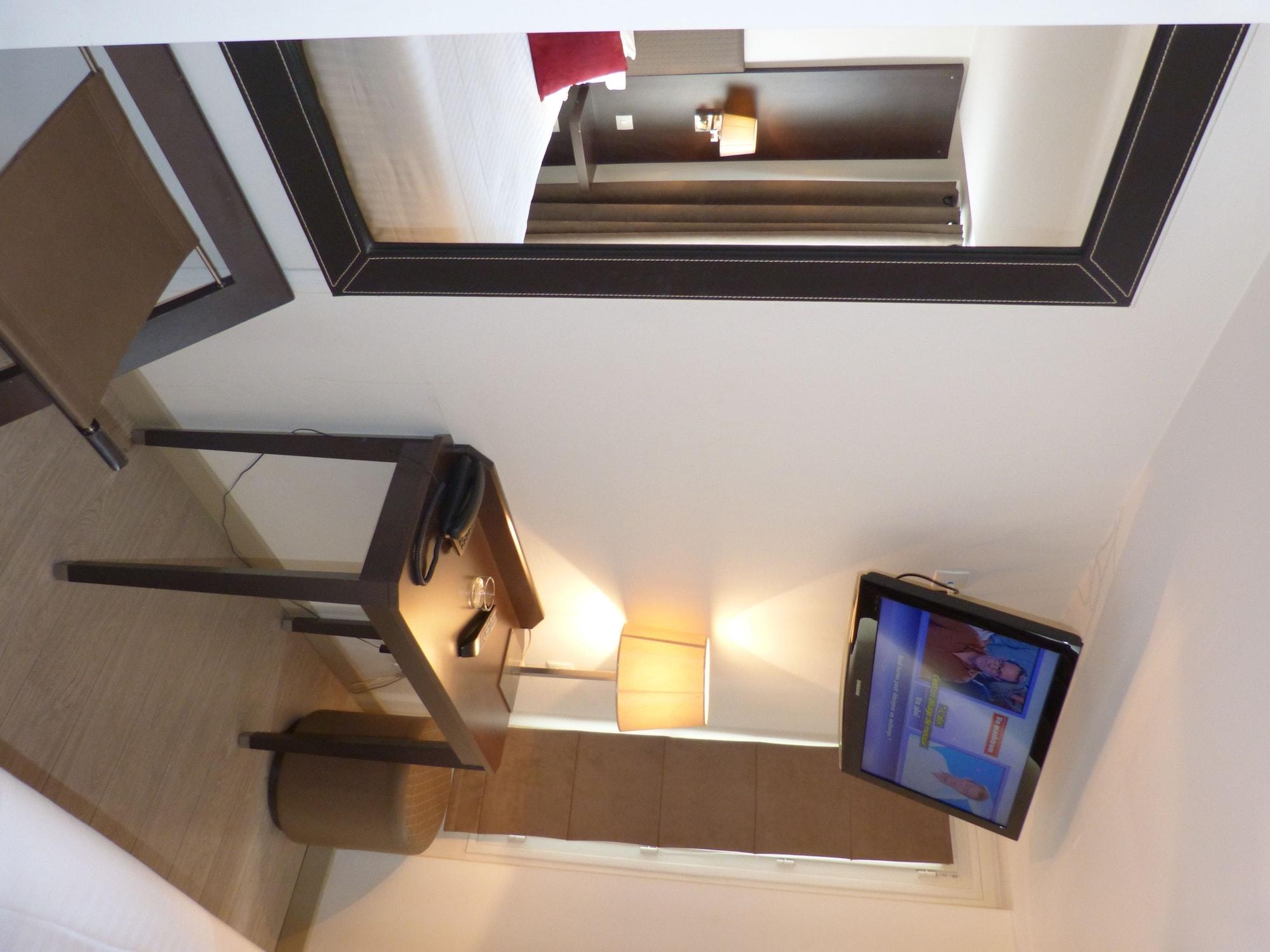 Little Regina Hotel Parijs